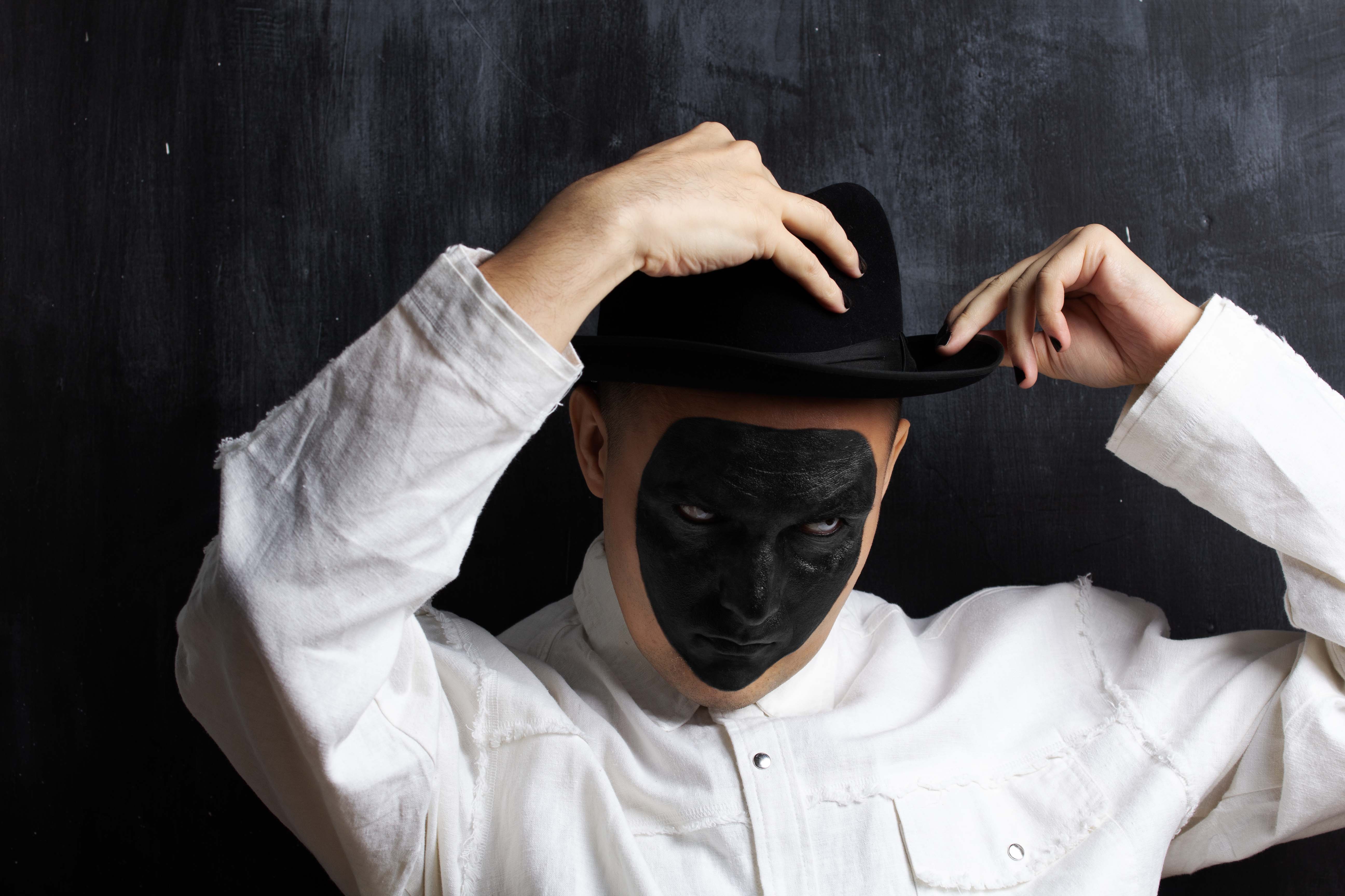 Photo of Symbol Cult