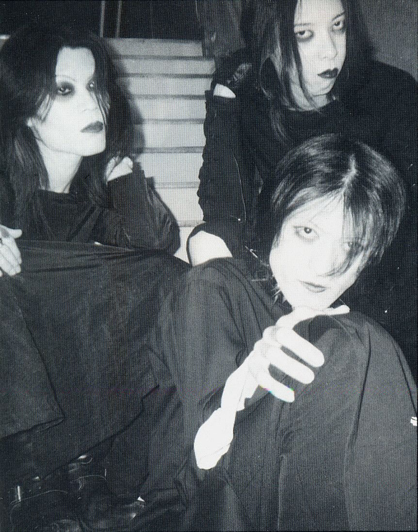 Photo of Jigokue (地獄絵)